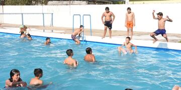 Sigue el programa "Todos al agua"