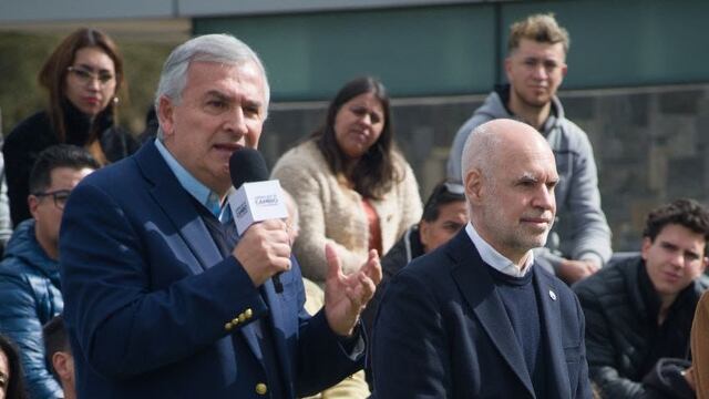 Gerardo Morales y Horacio Rodríguez Larreta en el predio Orfeo de Salsipuedes, Córdoba, en la presentación de propuestas de gobierno de Juntos por el Cambio.