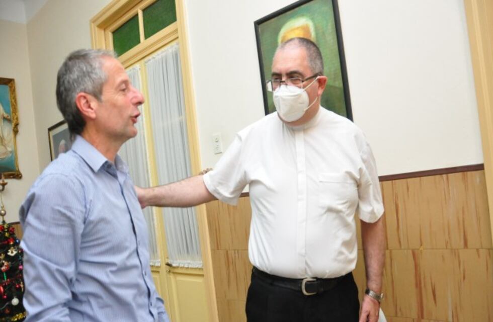 Estrategias de trabajo en conjunto entre el municipio y el Obispado de la ciudad