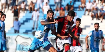 Gimnasia y Esgrima de Jujuy quiere mantenerse en lo más alto: visita a Defensores de Belgrano en la vuelta al ruedo de la Primera Nacional.