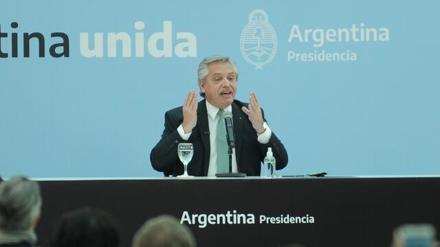 Alberto Fernández a los textiles por sus precios y aseguró que "Argentina vive los dos peores años de su historia". 
(Foto: Clarín)
