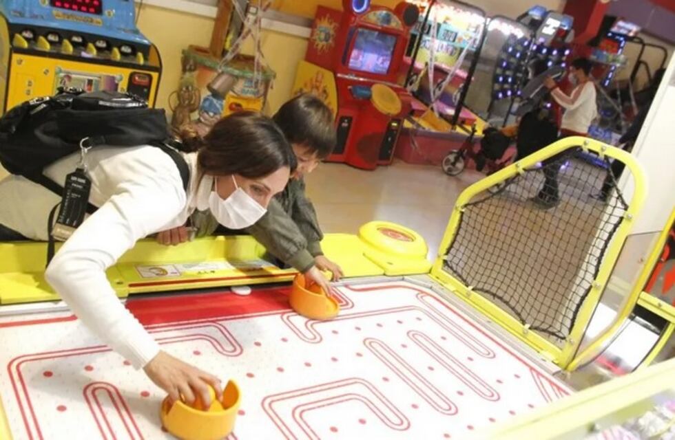 Flexibilizaciones en San Juan: se habilitaron los juegos en los shoppings y celebraciones religiosas