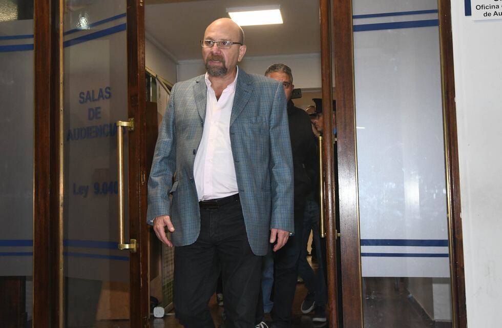 El juicio a Luis Lobos y su ex esposa por enriquecimiento ilícito ya tiene fecha