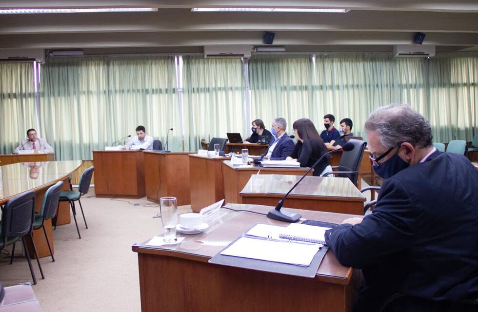 Por un caso positivo y varios aislados, no sesionará el Concejo esta semana