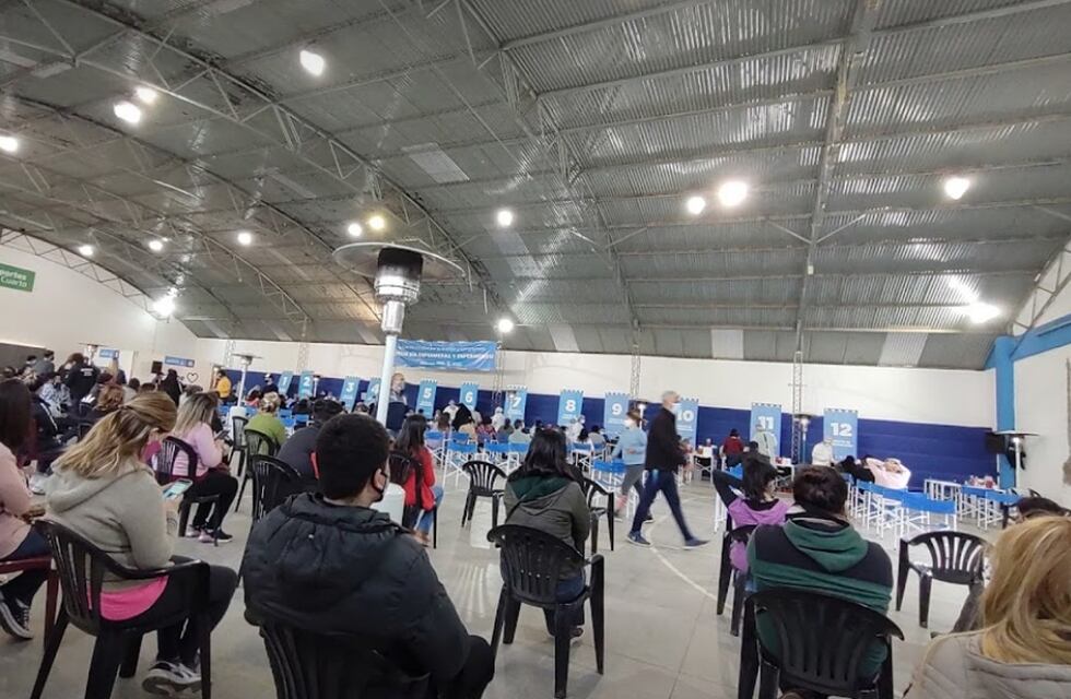 Covid en Río Cuarto: susto por principio de incendio en vacunatorio