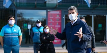 Ulpiano Suarez advirtió que se son necesarias se adoptarán más restricciones para reducir más la circulación ante esta segunda ola de la pandemia. Gentileza MCM