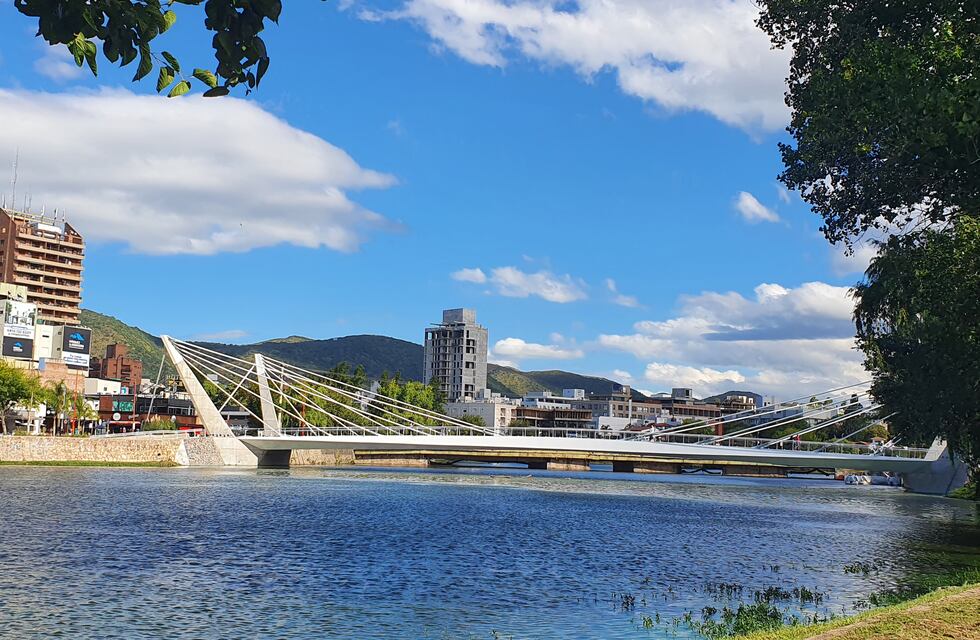 Clima en Carlos Paz: martes de calor y aumento de la nubosidad