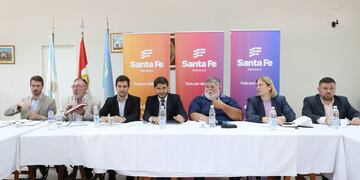 Se llevó a cabo la primera reunión de gabinete en el interior de la provincia, fue en Presidente Roca, cerca de Rafaela
