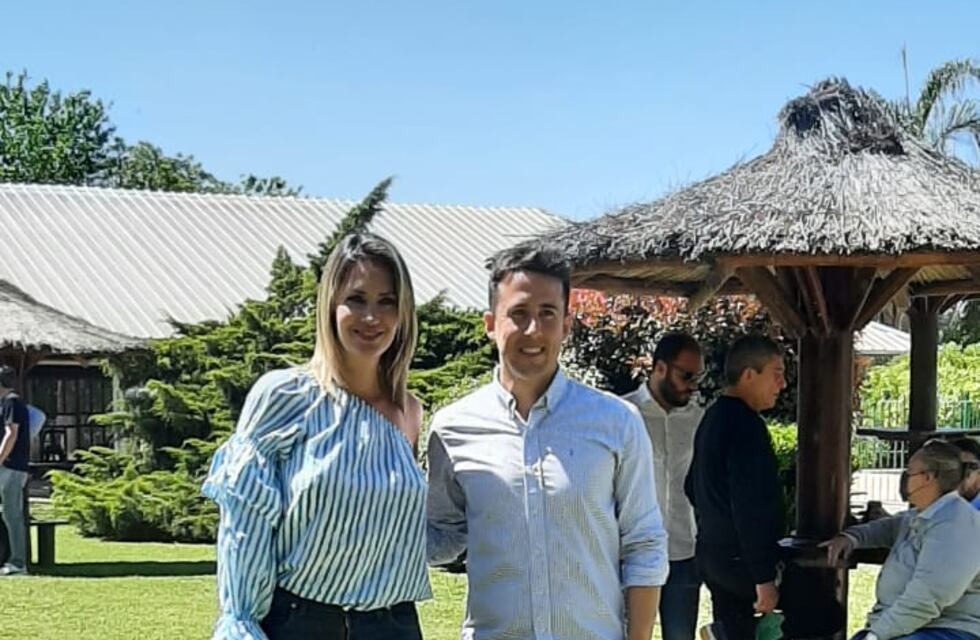 Elecciones Zavalla 2021: Carolina Losada encabezó la campaña junto a Matías Suárez como anfitrión