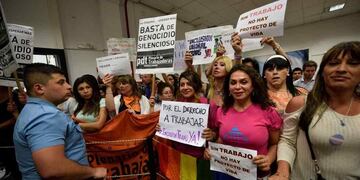 Trabajo. Miembros de organizaciones trans y LGTBIQ respaldaron la aprobación del cupo laboral. (Pedro Castillo)