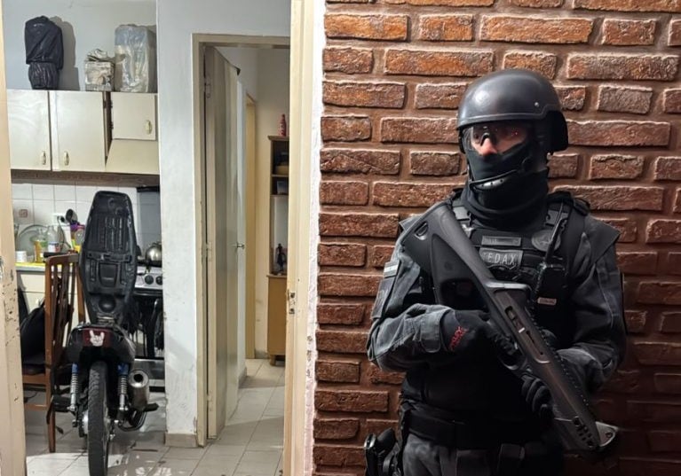 La FPA detuvo en Arroyito a una banda de 4 amigos que vendían drogas