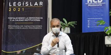 Con la presencia del vicegobernador Carlos Arce se realizó el encuentro Legislar 2021 en Montecarlo