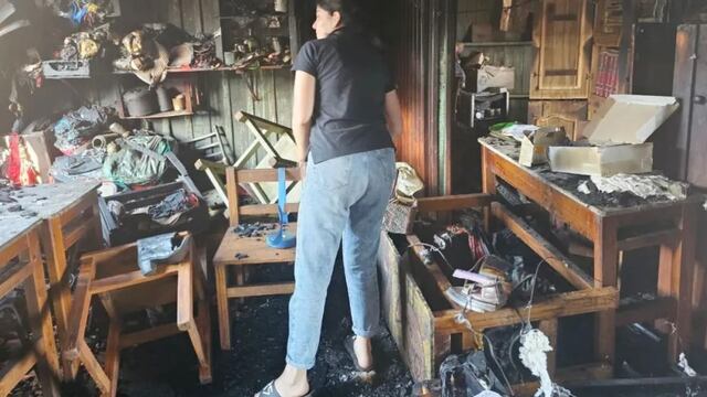 Un incendio destruyó por completo una escuela de educación artística en Jardín América.