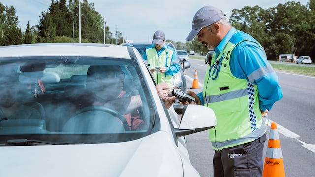 Cuidado vial y responsabilidad: claves para llegar sano a destino estas fiestas