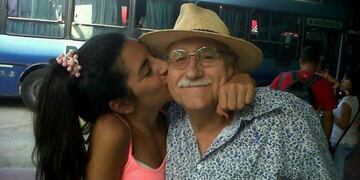 Evelyn recordó a su abuelo como una persona muy presente en toda su vida.