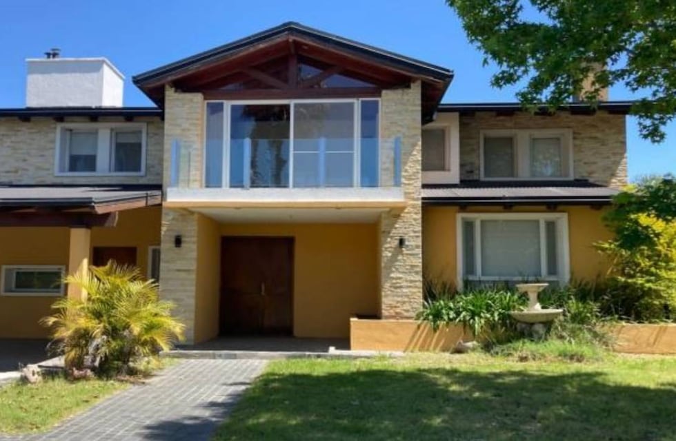 Subastan bienes de la banda de Esteban Alvarado desde 153 millones de pesos