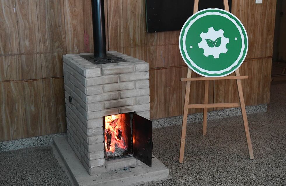 Nueva formación en construcción de estufas SARA