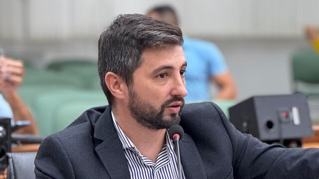 El Concejal del PJ Juan Senn
