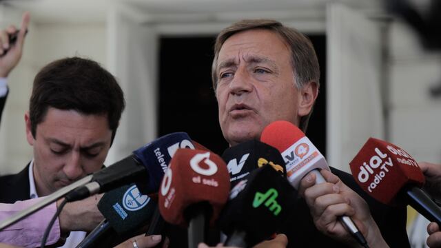 El Gobernador anunció su viaje a Buenos Aires en el almuerzo de las fuerzas vivas en San Rafael.