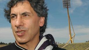 Mario Bevilacqua, el goleador histórico de Talleres en aquel viejo Chateau Carreras. En el Kempes, la T enfrentará a River, por donde también pasó, en octavos de final de Copa Libertadores.