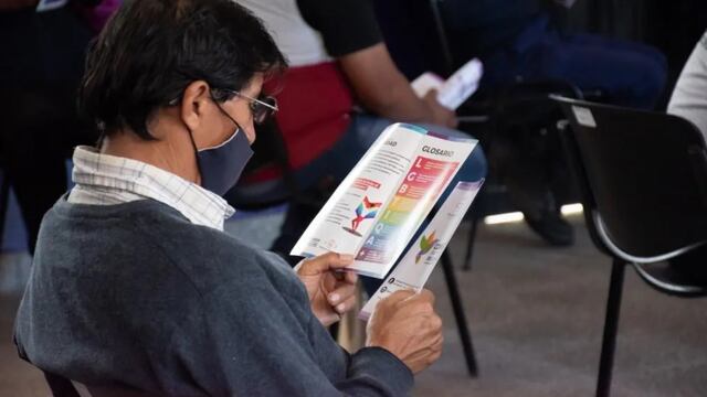 Capacitan a choferes en perspectiva de género, diversidad sexual y violencia de género, en Jujuy