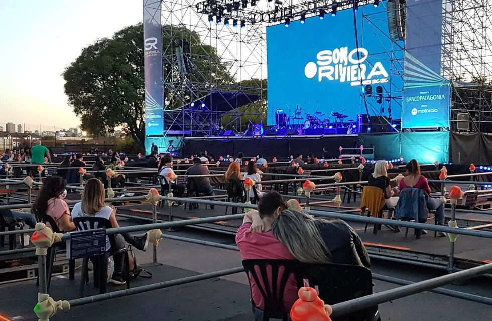 El Gobierno bonaerense decidió postergar los eventos al aire libre de hasta 200 personas