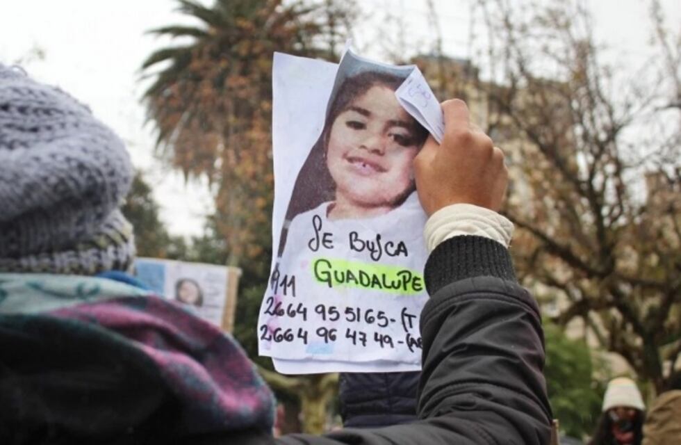 El poema que representa la búsqueda de Guadalupe Lucero