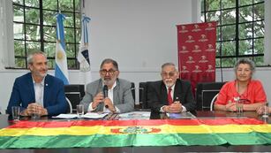 "Estamos reforzando permanentemente el vínculo con Bolivia", resaltó el intendente Jorge al recibir al representante de la fundación "Mil Milenios de Paz", Marcos Aguilera Fierro, a quien reconoció como un referente de la paz en América Latina.