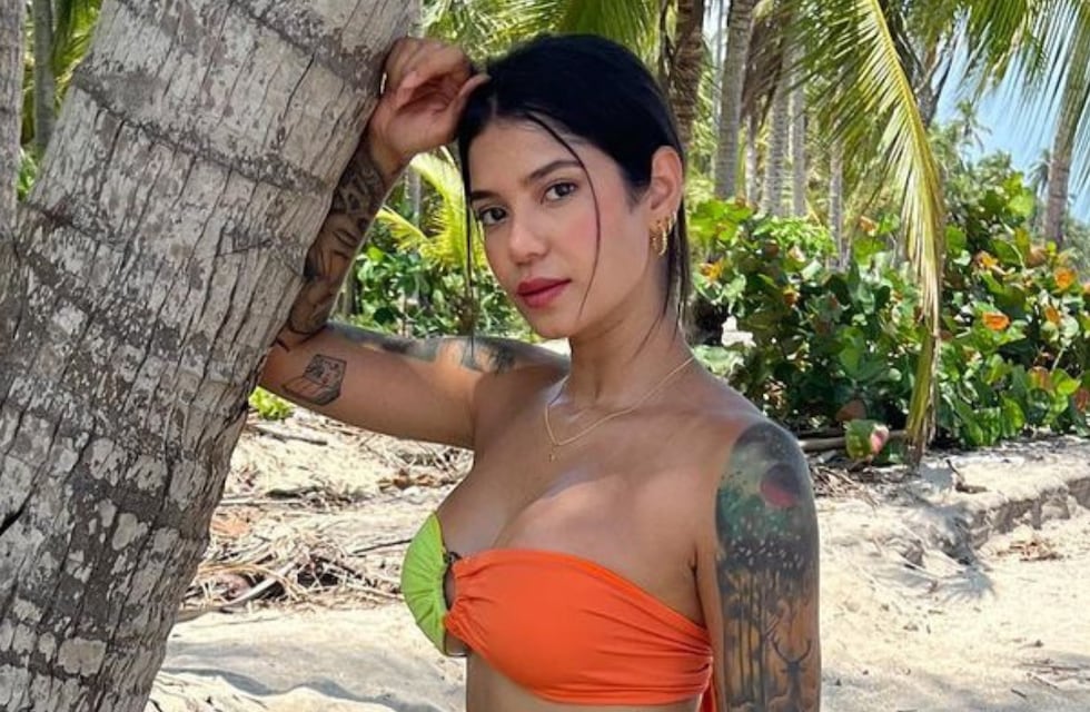 Jenn Muriel se fue a tatuar y publicó el momento en Instagram: “Terminando este lindo proyecto”