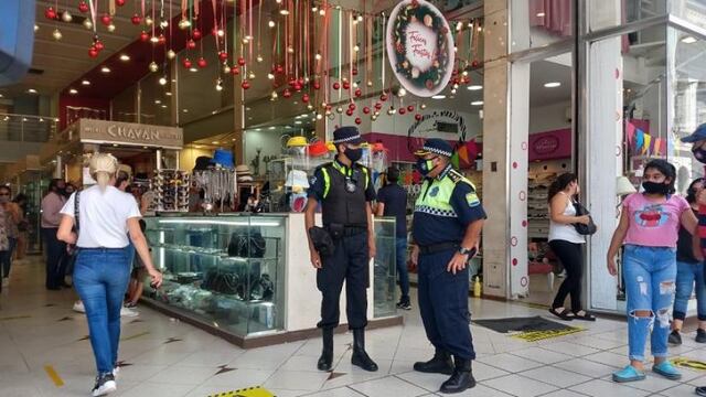 Reforzaron los controles policiales por las compras de fin de año