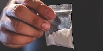 Alarma en una secundaria de Puerto Iguazú: un alumno llevó cocaína al colegio.