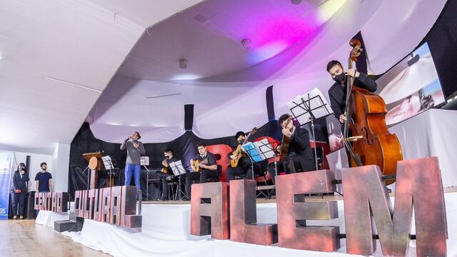 20° Aniversario del Centro Cultural “Leandro N. Alem”.