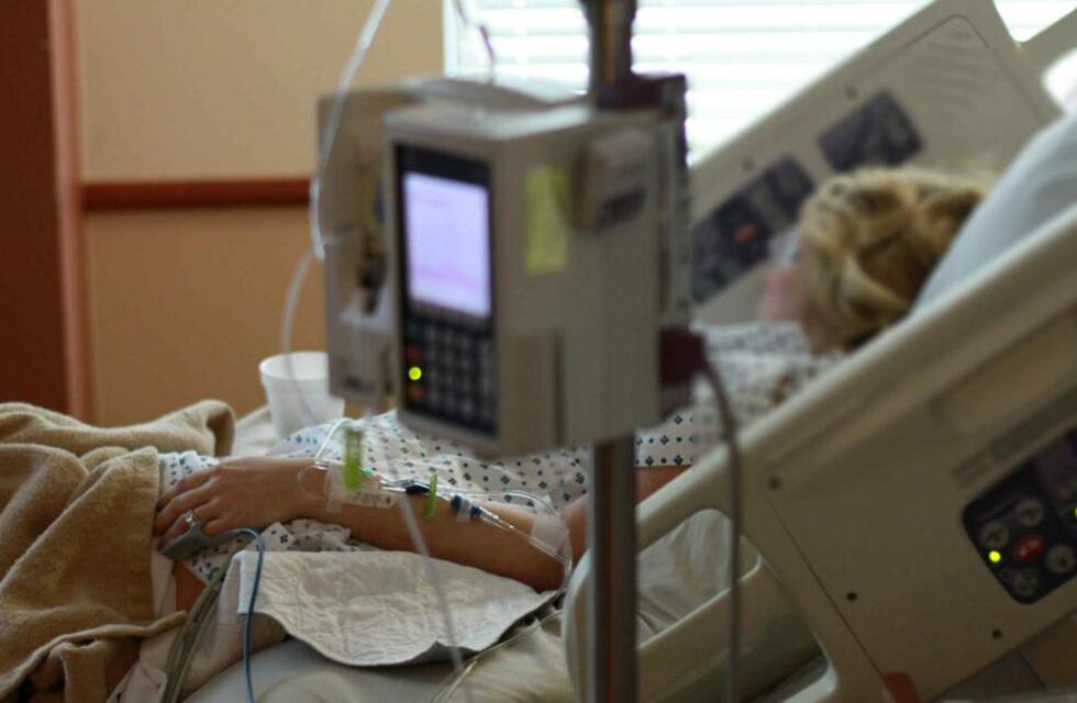Córdoba: la hija del hombre que está en coma desde marzo pidió que lo “dejen descansar en paz”