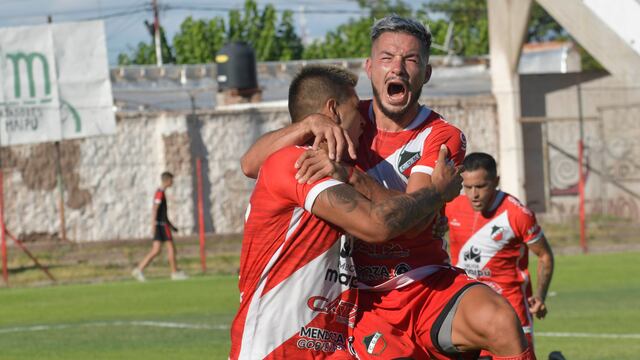 La final será el domingo, en el estadio Omar Sperdutti. / Foto Orlando Pelichotti.