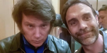 El presidente electo Javier Milei junto al senador electo por Jujuy Ezequiel Atauche.