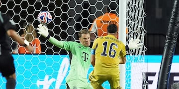Miguel Merentiel y un gol para el recuerdo en Boca (AP).