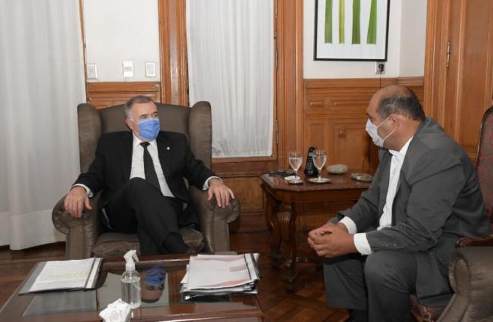 Roberto Moreno, intendente de Trancas fue recibido por el gobernador Osvaldo Jaldo