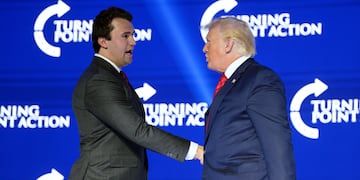 Charlie Kirk junto a Donald Trump