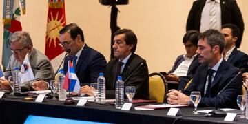 El gobernador de Jujuy, Carlos Sadir, asistió en Salta junto a sus pares del NOA y NEA, y funcionarios de Nación, en las deliberaciones de la Asamblea de Gobernadores del Norte Grande.