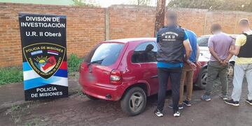 Secuestraron en Oberá un vehículo robado en Buenos Aires.