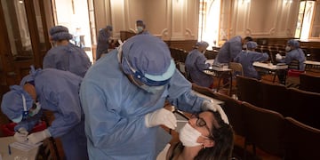 El Ministerio de Salud de Mendoza informó que hasta la fecha se han registrado 179.118 casos positivos confirmados de Covid-19. Ignacio Blanco/Los Andes