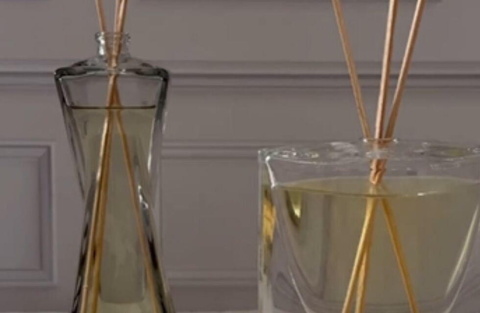 Cómo reciclar al máximo los envases de perfumes y aromatizar tu casa