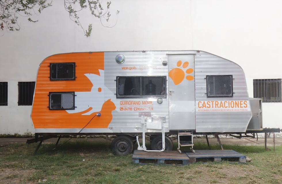 El quirófano móvil se trasladará el martes al barrio El Canal, para seguir con la campaña de castración de mascotas