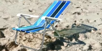 Chau a las reposeras clásicas: la nueva tendencia para llevar a la playa este verano 2026