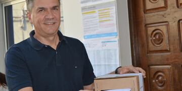 Leandro Zdero, el flamante gobernador electo de Chaco, votó en las elecciones generales.