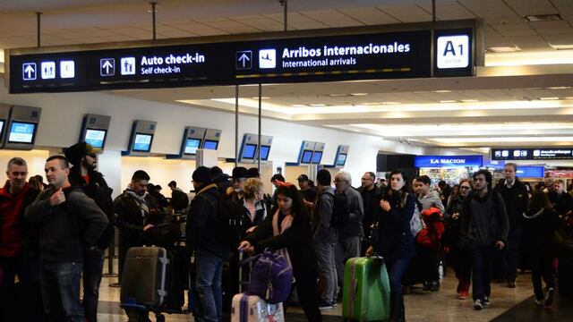Ezeiza. Fue atrapado en diciembre de 2006 en el aeropuerto de Ezeiza con 2,8 kilos de cocaína. (DYN/Archivo)
