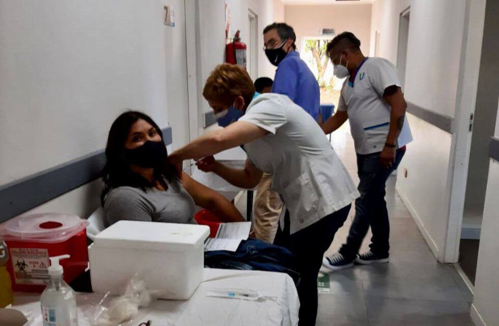 Ushuaia: Avanza la vacunación en el Personal Municipal