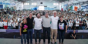 Máximo Kirchner continúa criticando las gestiones con el FMI y recordó el paso de Cristina por la presidencia.