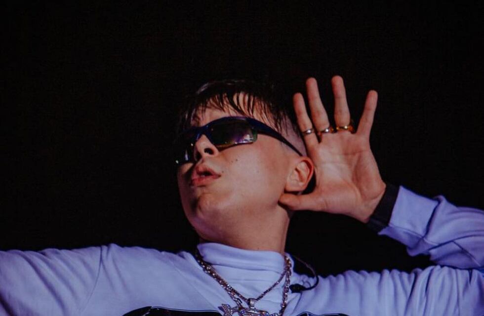 La reacción de Ysy A tras recibir un botellazo: “¿Qué hacés tontito?”