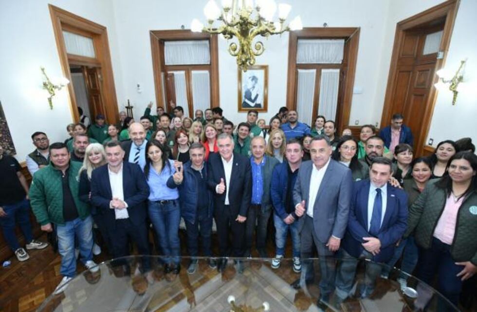 Acuerdos salariales: Jaldo celebró los convenios firmados